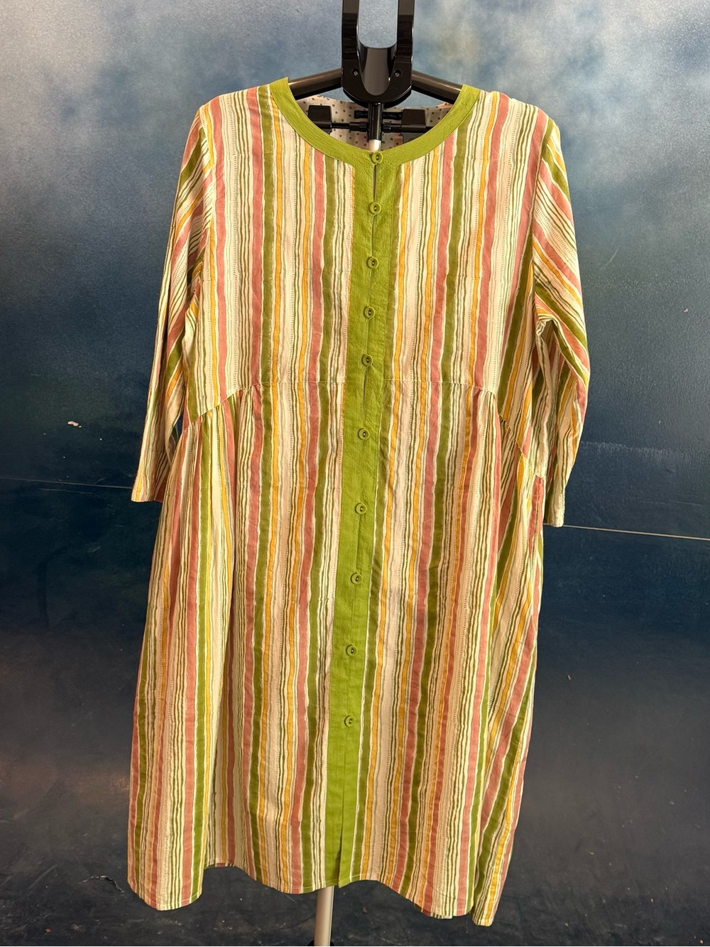 Lightweight organic cotton button down XL Gudrun Sjoden dress
